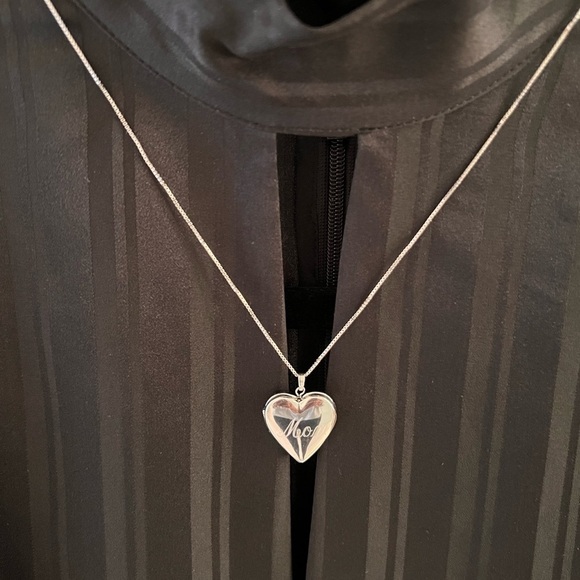 NWT Sterling Silver chain and heart locket with “Mom” I graced on the front. - Picture 2 of 4